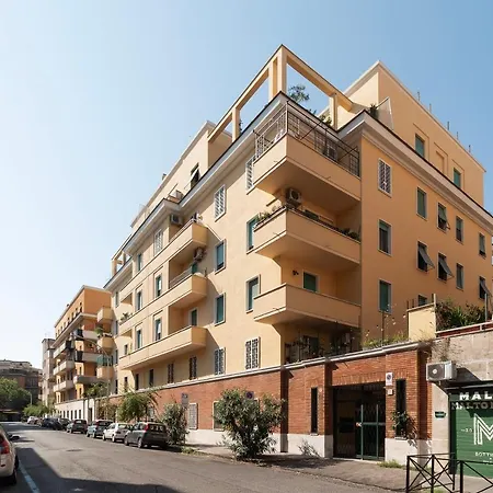 Ferrara Biscay Bay Apartment With Balconies Exterior photo